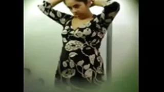 एक भाग्यशाली मान्छे को लागि एक एप्रन दिन-उहाँले दुई हिउँ सेतो मा जासूसी गर्नुपर्छ