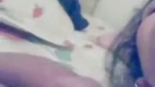 नानी पछि भ्रष्ट श्यामला गुदा र बिल्ली मा दिन्छ