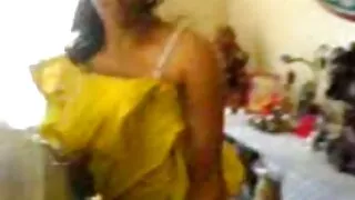 ओछ्यान मा सवार संवर्धन मा श्यामला गोठ