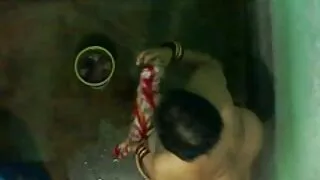 केटीहरूलाई प्रेम गर्ने सेक्स भूत