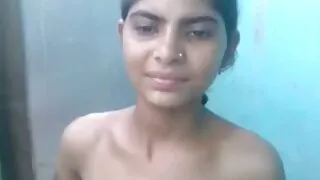 आफ्नो रूममेट लागि एक मान्छे गरेको अवास्तविक आवेग